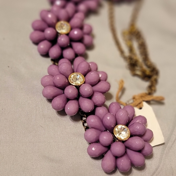 Flower necklace purple - Picture 8 of 9